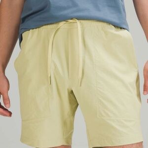 lululemon athletica Men's Light Yellow Athletic Shorts